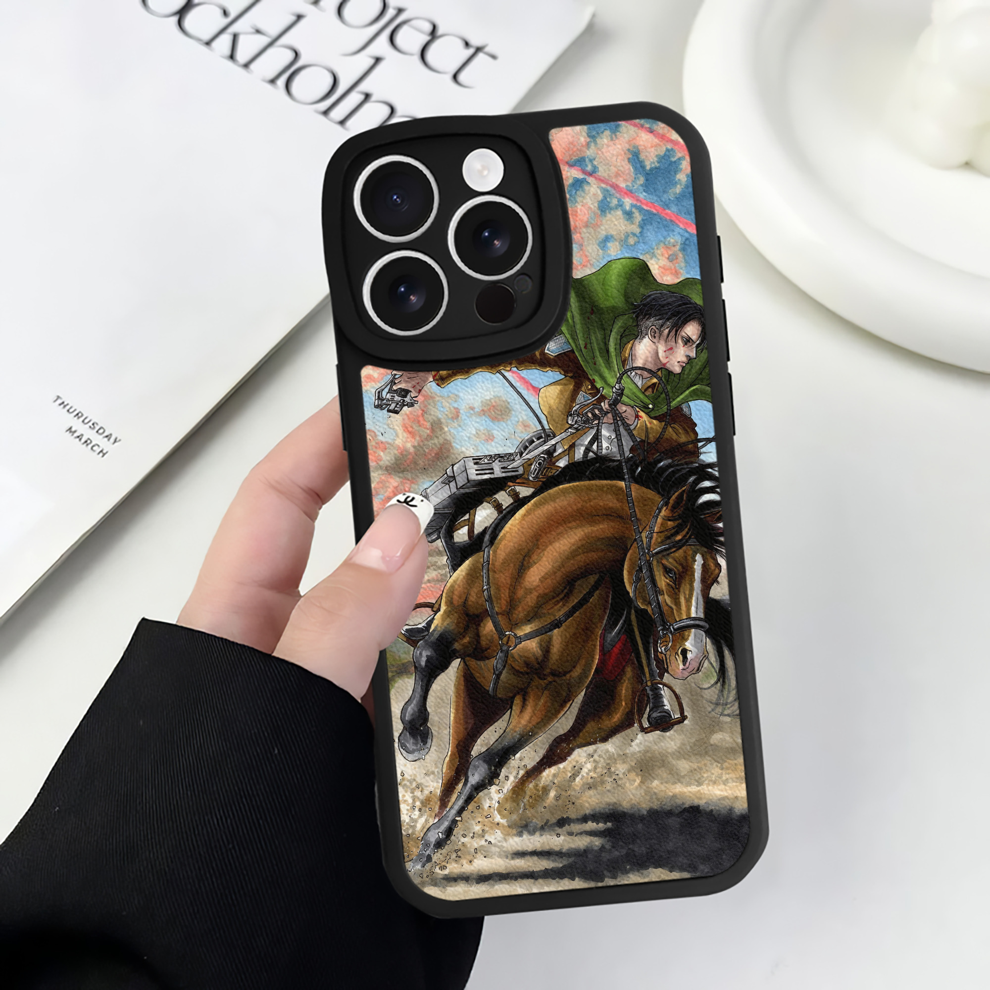 （画像用） 進撃の巨人 Attack on Titan 【iPhone 16シリーズ対応】シリコンスマホケース（レザー調） 材質：シリコン